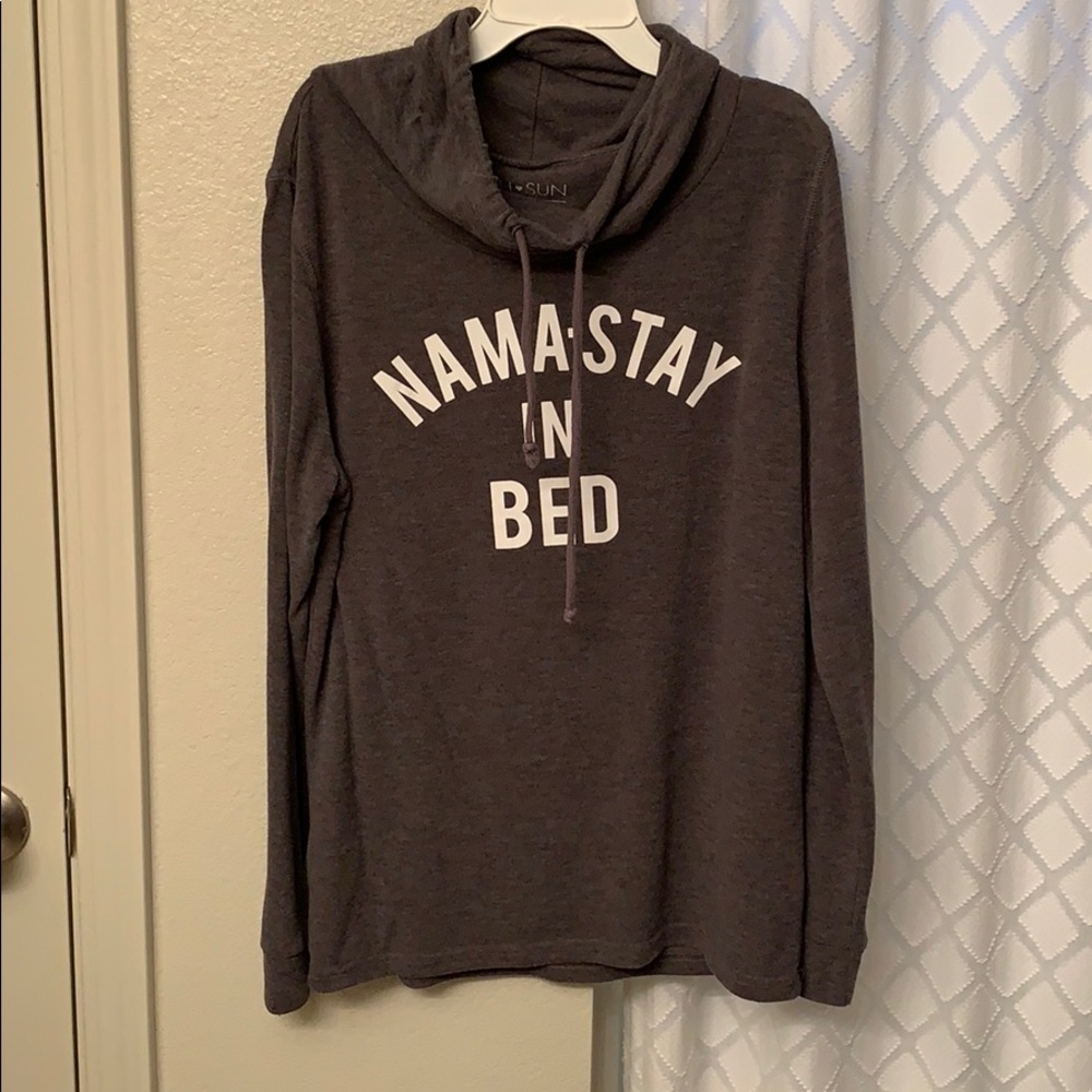 Long sleeve graphic tee